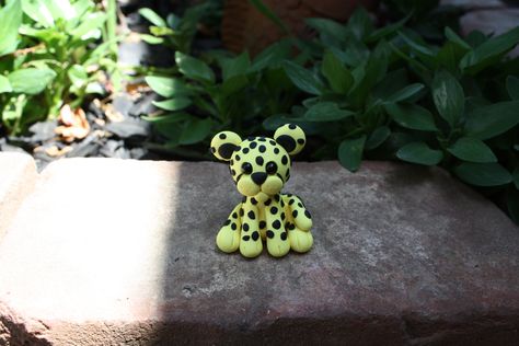 Cheech the Cheetah, handsculpted by me out of polymer clay! Isn't he cute?  #polymerclay #handmade #art #cheetah The Cheetah, Vbs Crafts, Clay Figures, Clay Creations, Clay Crafts, Handmade Art, Polymer Clay, Plants, Art