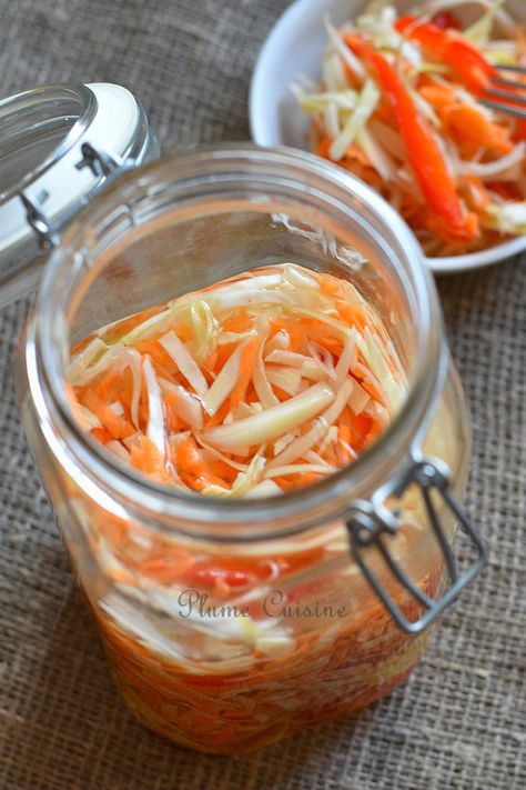 Pickled Carrots And Daikon, Pickled Daikon, Daikon Radish, Radish Recipes, Home Cooked Meals, Vegetable Tray, Pickled Carrots, Veg Food, Haitian Food Recipes