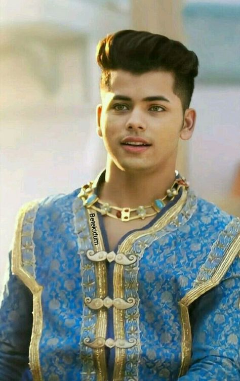 Aladdin Naam Toh Suna Hoga Wallpaper, Aladdin Naam Toh Suna Hoga, Aladdin Cast, Aladdin Wallpaper, Attitude Stylish Boys Pic, Siddharth Nigam, Girls Heels, Mens Haircuts Fade, Cute Actors