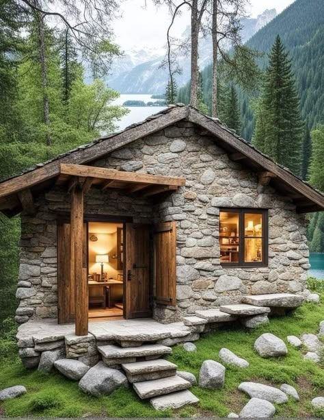 Small Stone Cottage, Building A Small House, Stone Cabin, Cabin Rustic, Log Cabin Rustic, Small Front Porch, Small Cottage Homes, Stone Cottages, Hillside House