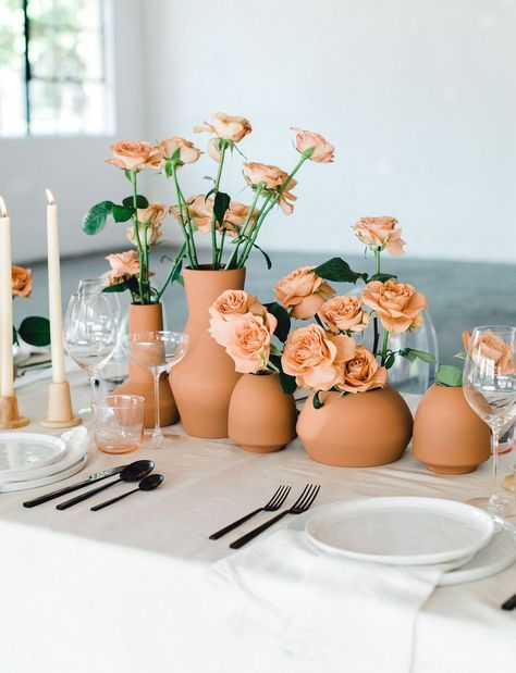 Trending Now: The Mono-Floral Look! (What it is and Why it's Wedding Day Worthy) - Green Wedding Shoes Terra Cotta Wedding, Terracotta Wedding, Invitations Design, Boda Mexicana, Practical Wedding, Wedding Floral Centerpieces, Diy Centerpieces, Green Wedding Shoes, Wedding Table Centerpieces