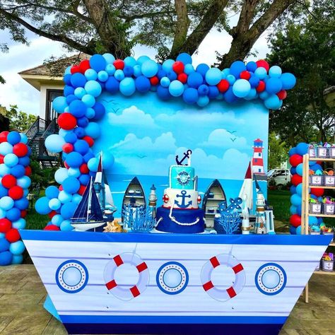 Ideas para fiesta de Marinero | Decoración de cumpleaños Boat Birthday Party Ideas Decoration, Sailor Birthday, Sailor Party, Kindergarten Graduation Party, Sailor Theme, Nautical Birthday Party, Baby Boy 1st Birthday Party, Nautical Birthday, 1st Birthday Themes