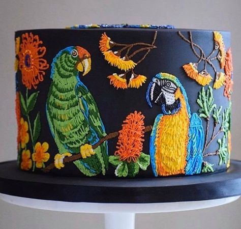 Bird Cakes, Embroidery Tutorial, Painted Cakes, Fancy Cakes, Piece Of Cakes, Cake Decorating Techniques, Cake Creations, Pretty Cakes, Creative Cakes