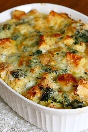 Spinach & Cheese Strata Spinach Cheese Recipes, Vegetarian Strata Recipes, Spinach And Cheese Strata, Savory Strata, Spinach Cheese Casserole, Cheese Strata Recipe, Spinach Strata, Christmas Morning Brunch, Cheese Strata