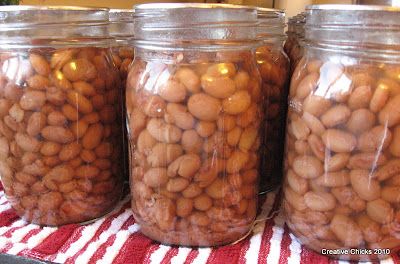 Best Refried Beans, Canning Beans, Make Refried Beans, Canned Carrots, Canning Refried Beans, Pressure Canning Recipes, Canning Kitchen, Frijoles Refritos, Cooking Dried Beans