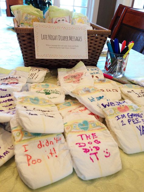 Avoid the dreaded baby shower games everyone hates. Here's an idea: Set up a station for guests to write late-night diaper messages. Fun, optional party activity that anyone can participate in. Sprinkle Shower, Late Night Diapers, Twins Baby Shower, Rainbow Baby Shower, Shower Bebe, Baby Shower Planning, Baby Shower Fun, Baby Sprinkle, Baby Shower Gender Reveal