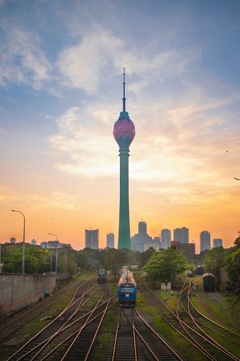 Lotus Tower, Sri Lanka Beach, Colombo Sri Lanka, Dubai World, Sri Lanka Travel, Simple House Plans, Urban Setting, Cheap Flights, Travel Agency