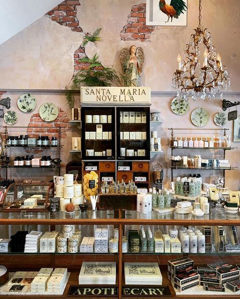 Beauty Shop Aesthetic, Santa Maria Novella Florence, Santa Maria Novella Perfume, Boho Store, Beautiful Bedroom Decor, Santa Maria Novella, Perfume Shop, Perfume Store, The Home Edit