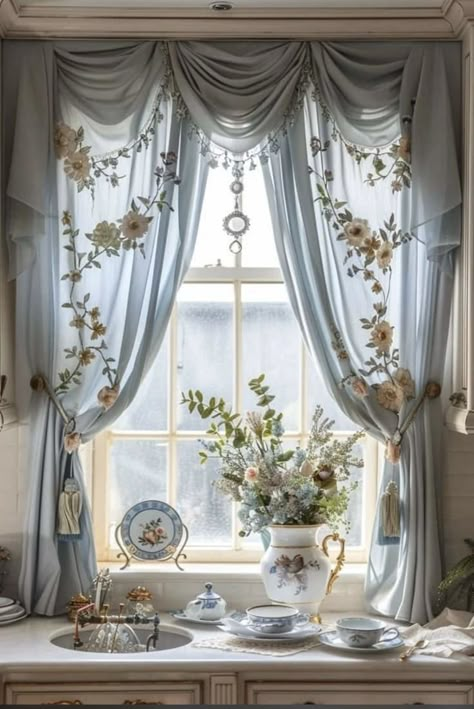 Aesthetic Curtains Bedroom, Boho Window Decor, Boho Kitchen Curtains, Window Makeover, Curtains Aesthetic, Kitchen Windows, Creative Bathroom, Elegant Curtains, Classy Decor