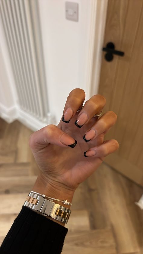 Reverse French Tip Nails, Reverse French Tip, Reverse French, Black French Tip, Black French Tips, Black French, Tip Nails, French Tip Nails, Nail Tips