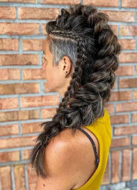 Quick And Easy Viking Hairstyles, Viking Hair Women Short, Viking Hair Undercut, Viking Hair With Undercut, Vikinghairstyles Women, Wedding Viking Hair, Viking Braids With Undercut, Viking Mohawk Woman, Viking Haircut For Women