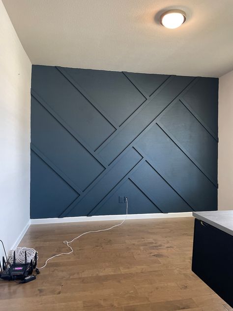 Wooden Accent Wall, Curtains Bathroom, Feature Wall Bedroom, Black Accent Walls, Blue Accent Walls, Accent Wall Designs, Diy Accent Wall, Deco Studio, Colors Schemes