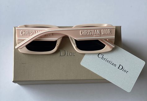 Christian Dior Glasses Sunglasses, Christian Dior Glasses, Dior Glasses Sunglasses, Fashions Designs, Dior Glasses, Shades Sunglasses, Glasses Sunglasses, Stylish Sunglasses, Glasses Fashion