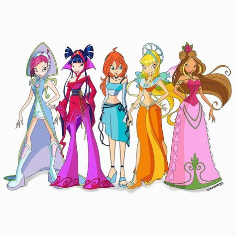 Winxenergy on Instagram: "do you remember these outfits from season 1?🧚‍♀️🧚‍♀️" Winx Club Season 1 Outfits, Barbie Outfits 2023, Bloom Season 1, Winx Season 1, Flora Winx Club, The Hills Have Eyes, Witch Series, Bloom Winx Club, Library Aesthetic