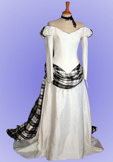 Plaid Wedding Dress, Tartan Wedding Dress, Scottish Wedding Dresses, Celtic Wedding Dress, Plaid Wedding, Tartan Wedding, Scottish Dress, Scottish Clothing, Tartan Fashion