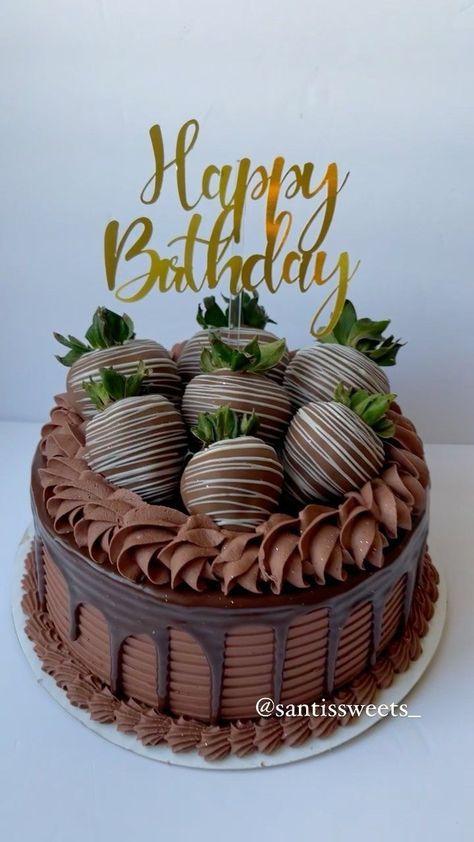 Chocolate Strawberry Marble Cake, Chocolate Surprise Cake, Chocolate Cake Strawberries, Chocolate Covered Strawberry Cake Ideas, Chocolate And Strawberries Cake, Chocolate Cake With Chocolate Covered Strawberries, Chocolate Covered Strawberries On Cake, Beautiful Birthday Cakes Chocolate, Chocolate Cake Birthday Decoration