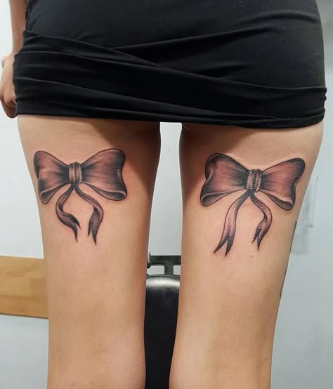 Back Of Thigh Tattoo Women, Traditional Tattoo Ribbon, Bow Tattoo Thigh, Corset Tattoo, Lace Bow Tattoos, Back Of Thigh Tattoo, Butterfly Thigh Tattoo, Bow Tattoos, Back Of Leg Tattoos