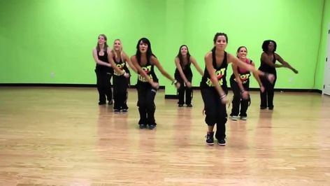 Slide 7 of 10 Zumba For Beginners, Zumba Workout Videos, Zumba Dance Workouts, Zumba Videos, Zumba Routines, Zumba Dance, Workout Cardio, Dance Workout Videos, Zumba Fitness