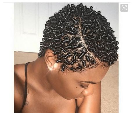 finger coils Short Natural Styles, Coiling Natural Hair, Short Hair Twist Styles, Natural Hair Short Cuts, Short Locs Hairstyles, Afrikaanse Mode, Natural Hair Twists, Beautiful Natural Hair, Pelo Afro