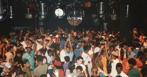 Learn about House Dance – its origins in the underground clubs of Chicago and New York, roots of House music, influential House dancers, and more! Messages For Best Friend, Best Friend Engagement, Larry Levan, Chicago House Music, Engagement Instagram, Paradise Garage, London Nightclubs, Message For Best Friend, Underground Club