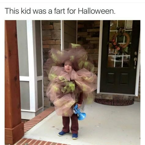 Fart Costume, Funny Kid Costumes, Clever Halloween, Clever Halloween Costumes, Homemade Costume, Homemade Halloween Costumes, Diy Halloween Costumes Easy, Homemade Halloween, Seriously Funny