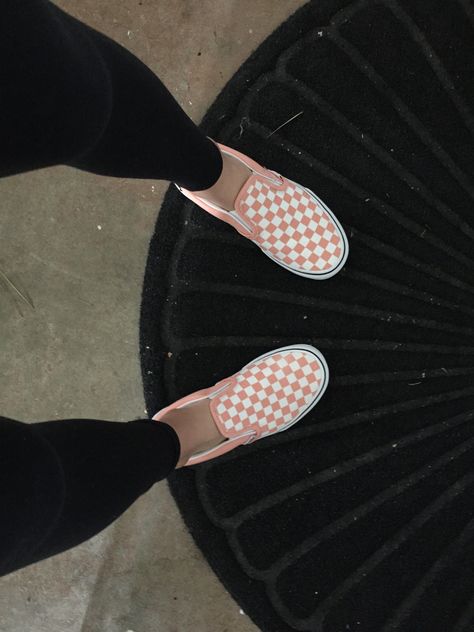 Pink Checkered Vans, Checkered Vans Outfit, Luxury Collection Hotels, Checkered Vans, Vans Outfit, Vans Checkerboard, Pink Checkered, Vans Store, Coral Blue