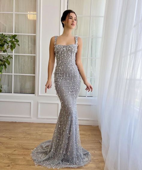 Gorgeous Prom Dresses Classy, Dinner Dress Classy, Stylish Wedding Dresses, Black Prom Dress, Senior Prom, فستان سهرة, Wedding Dress Sizes, Chapel Train, Grad Dresses