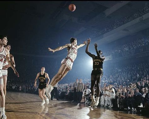 Neil Leifer, Forbes Field, Michigan Basketball, Canadian Horse, Johnny Unitas, Brooks Robinson, Nfl Championships, Baltimore Colts, Willie Mays