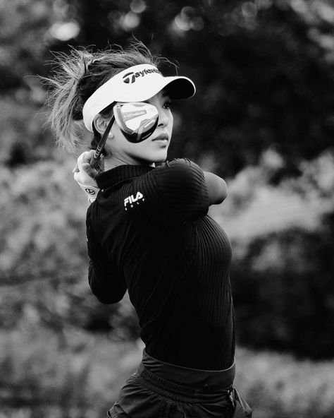 Picture Vision Board, Lets Go Golfing, Lily Muni, Sports Editorial, Sport Editorial, Female Sports, F1 Wags, Womens Golf Fashion, Womens Golf