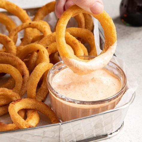 Copycat Blooming Onion Sauce Onion Ring Sauce, Blooming Onion Sauce, Onion Ring, Blooming Onion, Onion Sauce, Potluck Recipes, Onion Rings, Taste Of Home, Summer Desserts