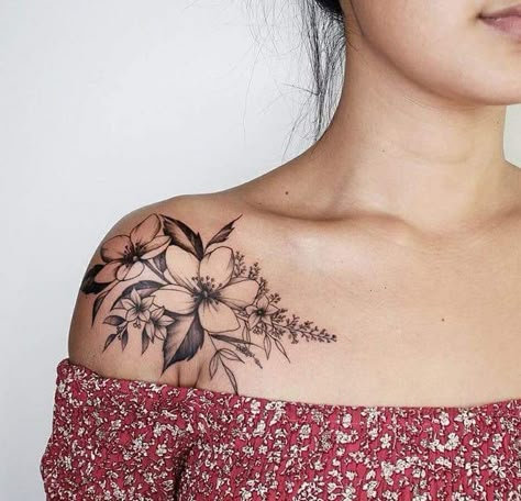 50+ Stunning Tattoo Designs With Meaning - 2021 Collar Bone Tattoo Quotes, Floral Tattoo Shoulder, Female Tattoos, Bone Tattoos, Tattoo Trend, Shoulder Tattoos For Women, Collar Bone Tattoo, Tattoos For Daughters, Flower Tattoo Designs