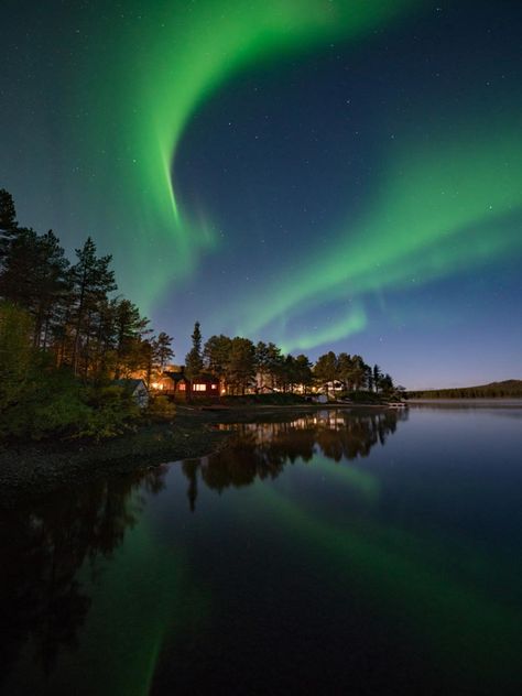 Why Visit Sweden in Winter? Sweden Countryside, Northern Lights Hotel, Gothenburg Archipelago, Swedish Culture, Northern Lights Viewing, Visit Sweden, Start Of Winter, Snow Activities, Sweden Travel