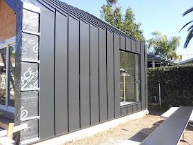 Zinc Cladding, Exterior House Siding, Cladding Design, External Cladding, House Cladding, House Roof Design, Cladding Systems, Metal Cladding, Modern Barn House