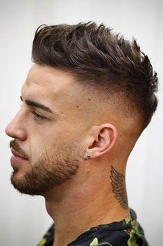 Men’s Short Textured Haircut, Barber Cuts Mens, Men’s Fade Haircut, 2023 Mens Haircuts, Men’s Short Hairstyles, Mens High Fade, Best Men Hairstyles, Timeless Haircut, Crew Cut Hair