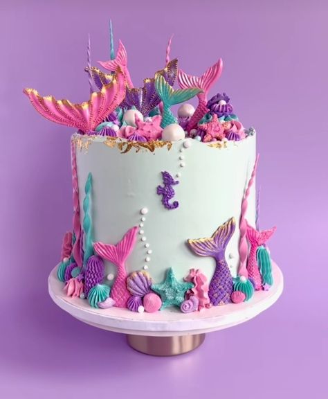 Purple Mermaid Cake, Baby Stella, Purple Mermaid, Mermaid Cakes, Purple Background, Purple Backgrounds, Cake Ideas, Mermaid, Cake