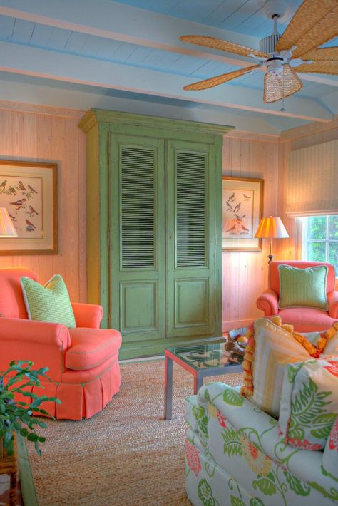 Mary-Bryan Peyer Designs, Inc. » Blog Archive Bermuda Style Interior Design Ideas Key West Decor, Tropical Bedrooms, Casa Country, Tropical Home Decor, Deco Originale, Beach Cottage Decor, Beach Cottage Style, Tropical Decor, A Living Room