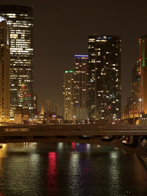 Downtown Chicago At Night, Winter At Night, Downtown At Night, Breakfast Bundt, Buildings At Night, Night Building, Breakfast Bundt Cake, Breakfast Blueberry, River At Night