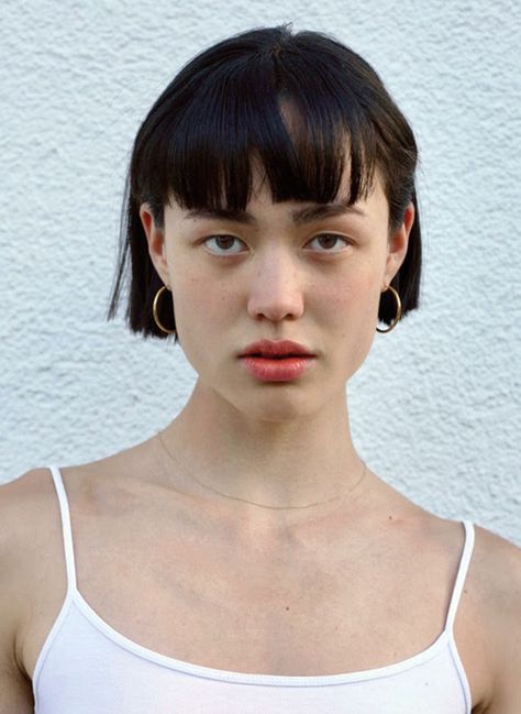 Paola Ming - MODELWERK Mini Mullet, Mini Bob, Micro Bangs, Matted Hair, Subtle Balayage, Corte Bob, Summer Haircuts, Short Hair With Bangs, Cut My Hair