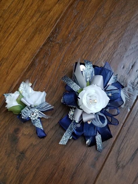 Navy Blue And Silver Corsage And Boutonniere, Navy And Silver Corsage, Corsage For Navy Blue Dress, Navy Corsage And Boutonniere, Navy Blue And Silver Corsage, Navy Blue Corsage And Boutonniere, Blue And Silver Corsage, Blue Corsage And Boutonniere, Navy Blue Corsage