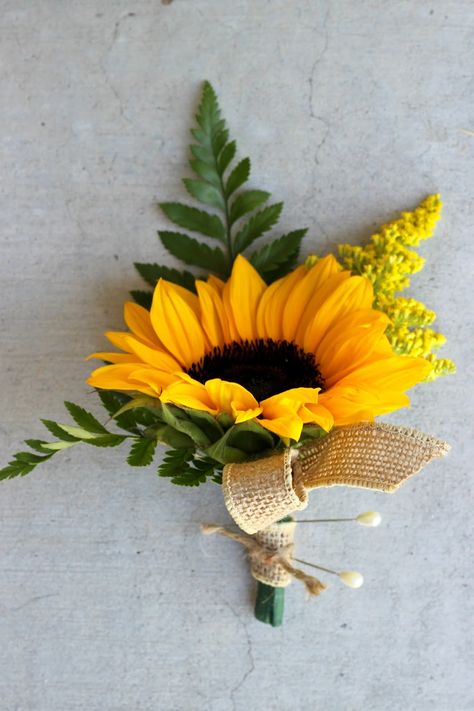 Mum Boutonniere, Sunflower Boutonniere, Sunflower Wedding Decorations, Beauty And Beast Wedding, Fern Wedding, Sunflower Arrangements, Sunflower Themed Wedding, Sunflower Wedding Bouquet, Outdoor Fall Wedding