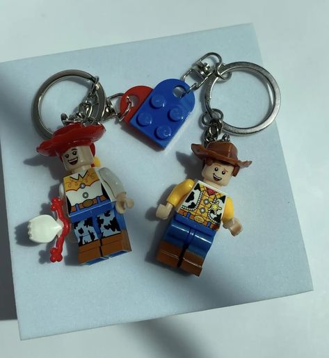 Matching Items For Couples, Matching Lego Keychain, Couple Keychain Ideas, Matching Keychains Couples, Lego Keychain, I Love Someone, Creative Gifts For Boyfriend, Matching Keychains, All The Small Things