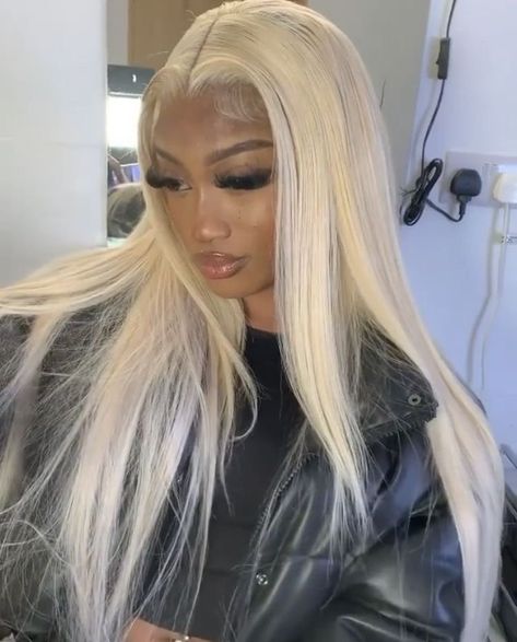 the culture | magazine on Twitter: "https://t.co/aziUdgsD0L" / Twitter Platinum Blonde Wig Black Women, Blond Wig Black Women, Platinum Blonde Wig, Blonde Hairstyles, Birthday Hair, Culture Magazine, Hair Laid, Platinum Blonde Hair, Blonde Wig