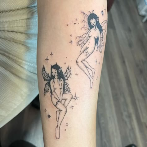 Fairy Tattoos, Tato Tradisional, Stick N Poke Tattoo, Fairy Tattoo, Poke Tattoo, Cute Tattoos For Women, Dainty Tattoos, Aesthetic Tattoo, Dream Tattoos