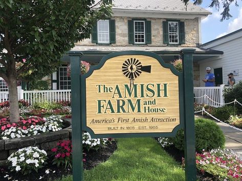 Amish Bakery, Amish Village, Amish Market, Travel Therapy, Amish Country Pennsylvania, Sisters Trip, Amish Pennsylvania, Bird In Hand, Amish House