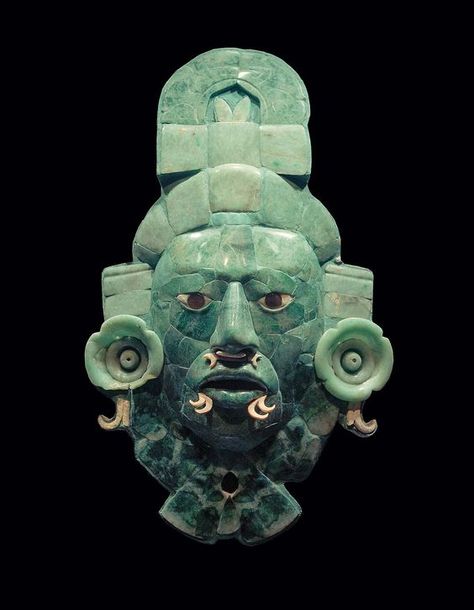 Jade mask, Mayan, c. 600CE Mayan Mask, South American Art, Maya Civilization, Maya Art, Mayan Art, Mayan Culture, Afrikaanse Kunst, Ancient Mayan, Aztec Art