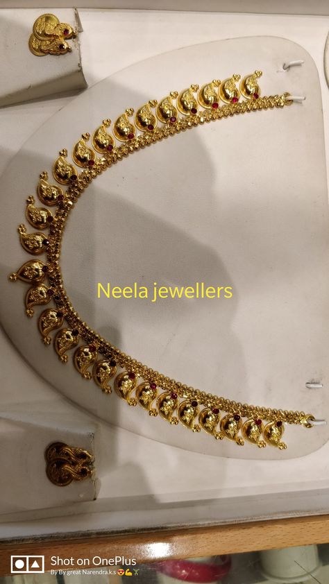 Thali Chains, Mango Haram, Plane Necklace, Mango Necklace, Haram Designs, Cutwork Blouse, Shri Yantra, Gold Bangles For Women, Gold Items