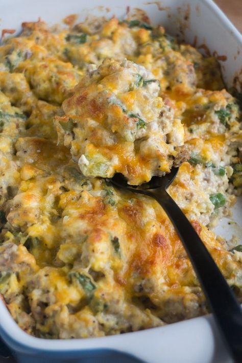 Scrambled Egg and Ground Beef Casserole Colliflower Recipes, Whole 30 Chicken Recipes, Vsg Recipes, Easy Casserole Dishes, Ground Beef Casserole Recipes, Healthy Ground Beef, Ground Beef Recipes Healthy, Ground Meat Recipes, Egg Casserole Recipes