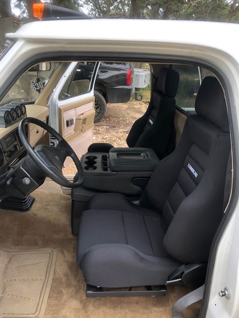 Single Cab Interior Ideas, Race Truck Interior, Obs Chevy Interior Mods, First Gen Dodge Interior, Tactical Truck Interior Ideas, Single Cab Truck Interior Ideas, Custom Dashboard Truck, Obs Ford Interior Mods, Truck Interior Ideas