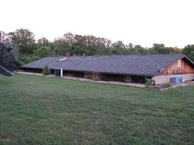 Interesting Blog Post about living in Berm Home Berm Home, Underground House Plans, Earth Sheltered Homes, Steel Building Homes, Earth Bag Homes, Straw Bale House, Homestead House, Log Cabin Ideas, Basement House Plans