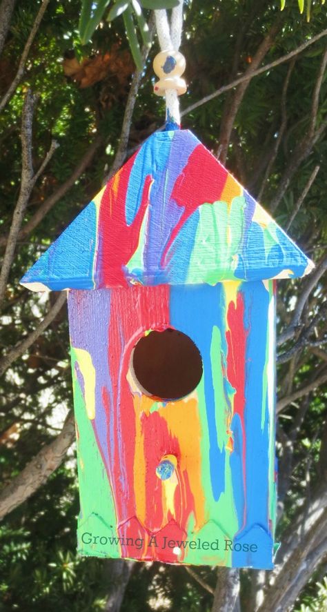 Here is a fun craft for Spring- RAINBOW pour paint birdhouses!  Beautiful and the painting technique is oh so fun for kids! Painting Bird Houses, Bird Feeder Crafts, Bird Feeder Craft, Birdhouse Craft, Pour Paint, Bird Houses Painted, Casa Exterior, Pouring Painting, Crafts For Kids To Make